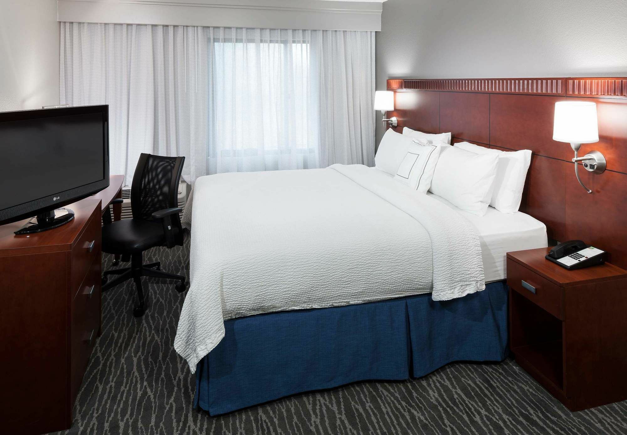 Courtyard By Marriott Waco Hotel Buitenkant foto