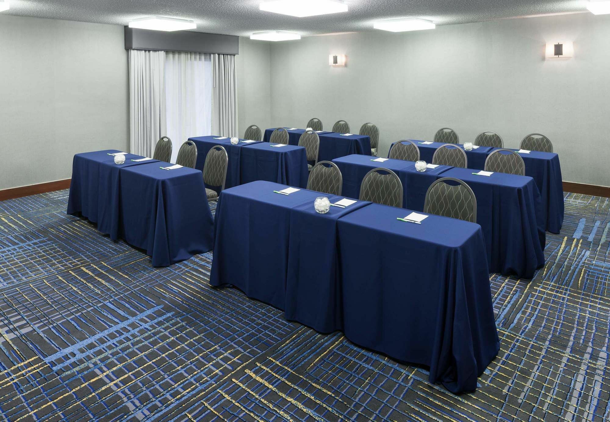 Courtyard By Marriott Waco Hotel Buitenkant foto